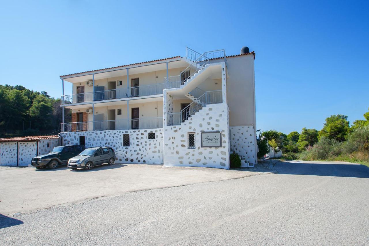 Angelos Studios Vromolimnos Exterior photo