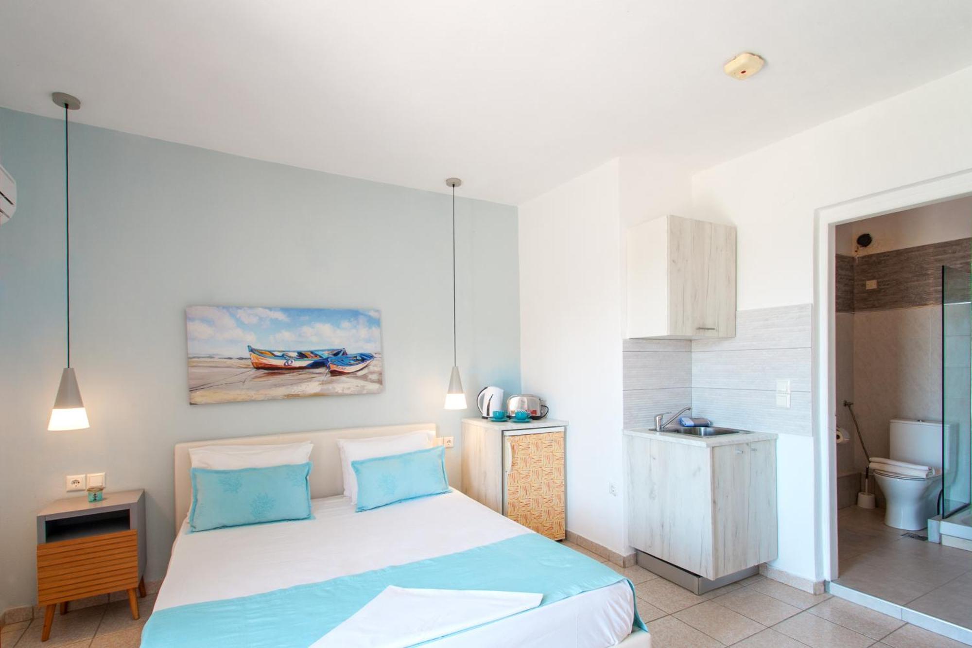 Angelos Studios Vromolimnos Room photo
